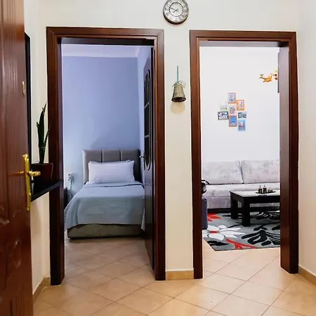 Apartment Spacious Next To Pazar Korce